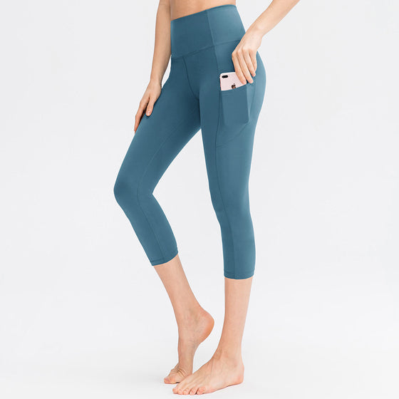 LiftFlow Capri Leggings